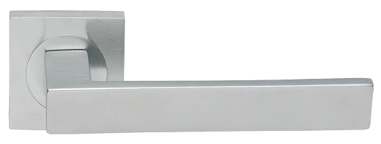 Ручка дверная WATERFALL S2 CSA раздельная на квадратной розетке, цвет матовый хром, латунь фото купить Актобе (Актюбинск)